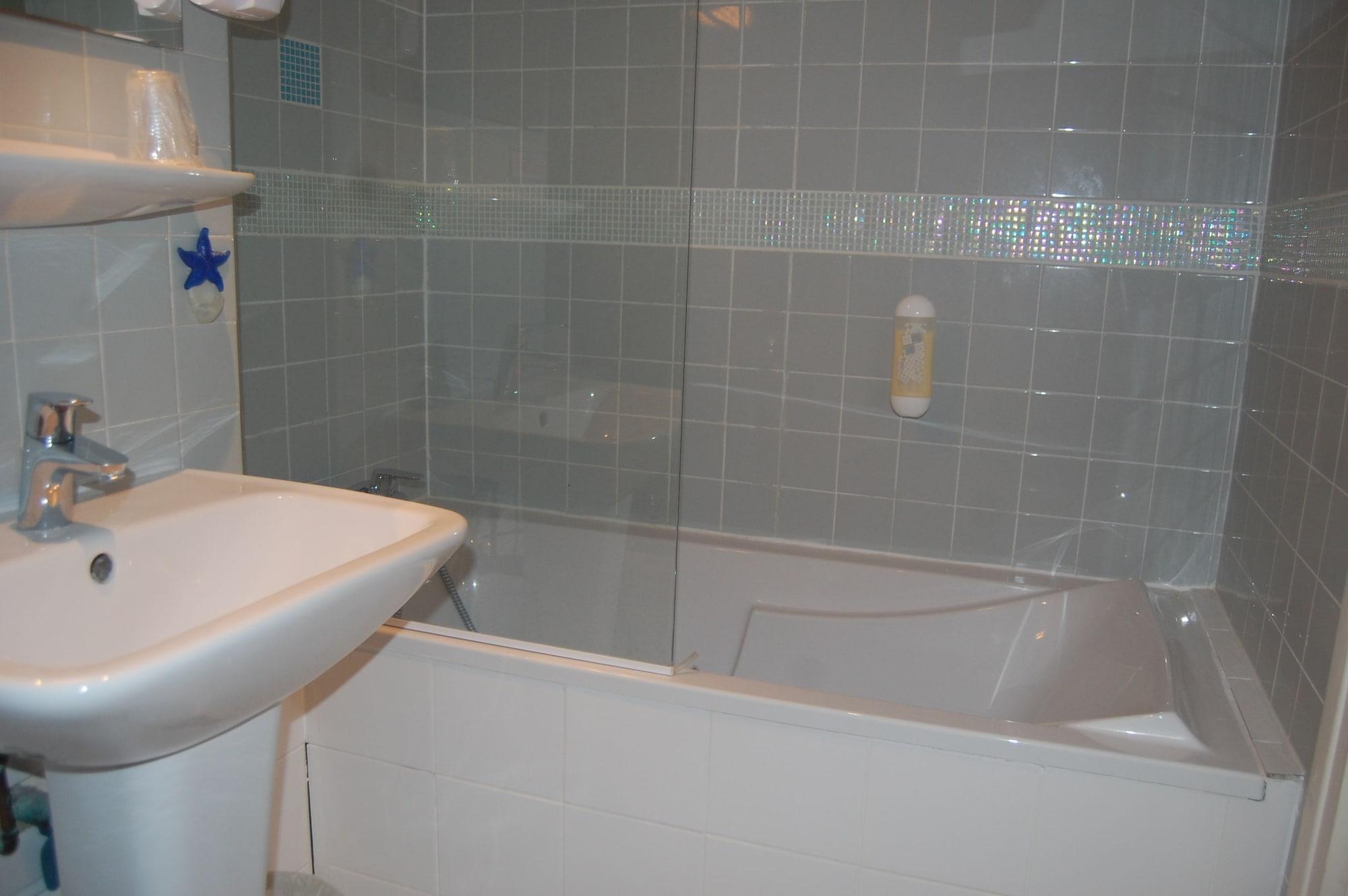 Hotel Jean Bart Париж Екстер'єр фото